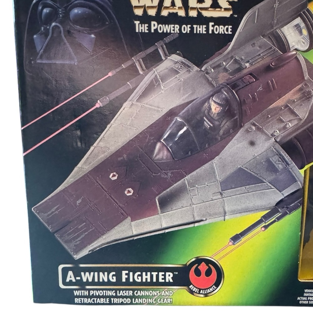 Star Wars Power of the Force A-Wing Fighter with Pilot - Picture 5 of 6